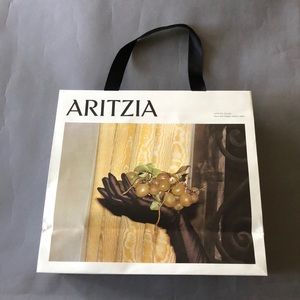 Aritzia Other - Aritzia shopping bag Aritzia Other - Aritzia shopping bag